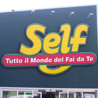 Self compie 25 punti vendita