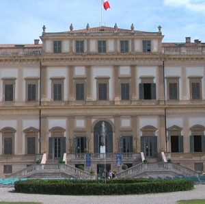 Gli “angeli” diventano imbianchini (e hanno bisogno di vernice)