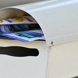 Il volantino? Un business “spesso illegale”