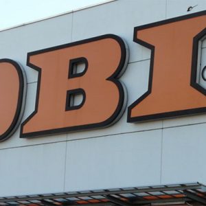 Covid-19, Obi chiude i negozi
