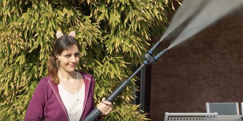 AR Blue Clean. La comunicazione &egrave; globale