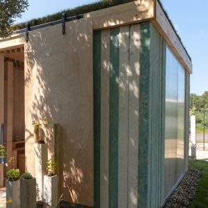 Leroy Merlin, una “transit house” per i senzatetto
