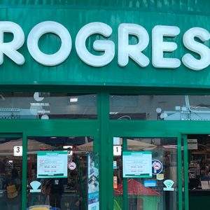 Progress riapre i negozi