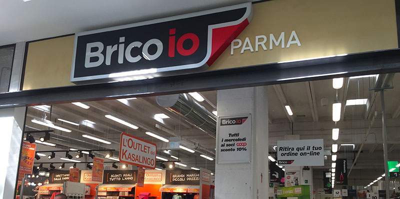 Brico io chiude Parma