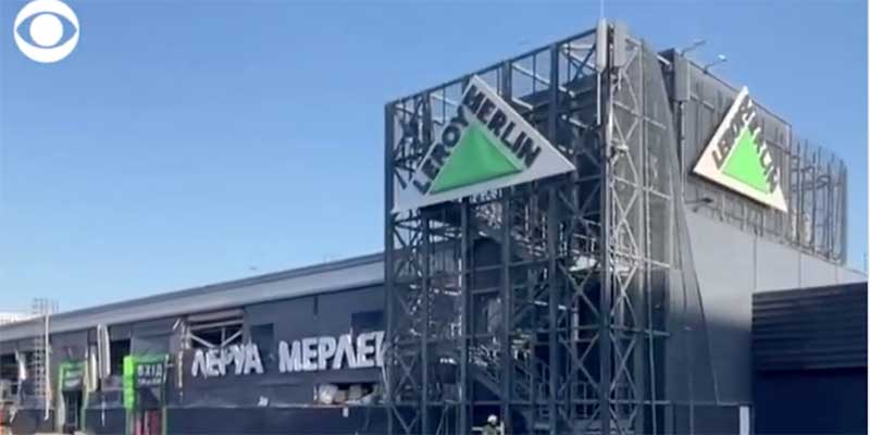 Ucraina, distrutto  un negozio Leroy Merlin