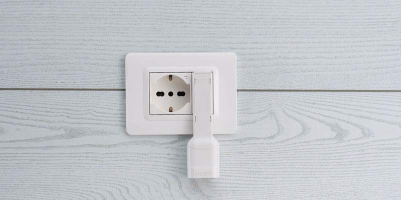 Da ROSI Materiale Elettrico, il nuovo adattatore ultra-piatto FLAT