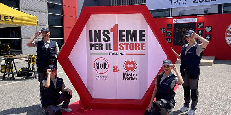 Mister Worker da digitale a fisico con Rivit