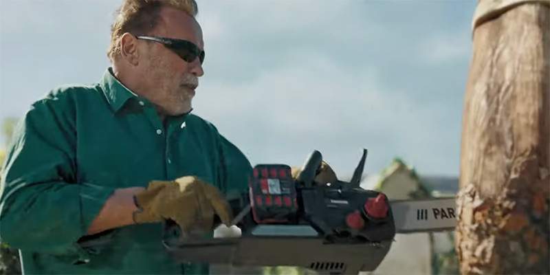 Schwarzenegger testimonial della linea utensili Parkside