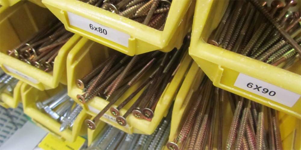 La rivendita acquista come il consumatore finale