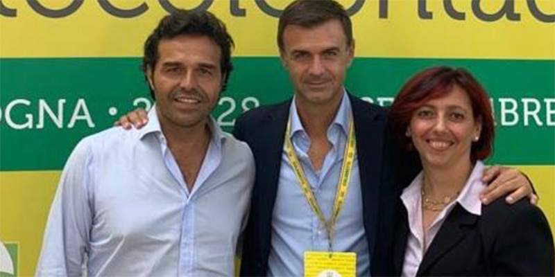 Sospeso il contributo ambientale sui vasi in plastica