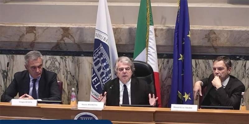 Censis: italiani sonnambuli e rassegnati. Ma avanti sui diritti