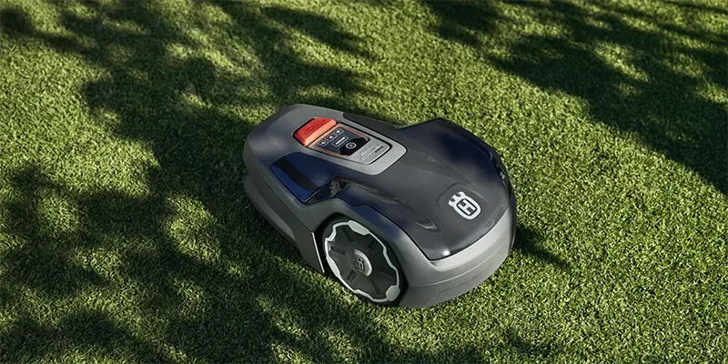 Il robot rasaerba Aspire R4 di Husqvarna